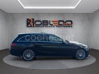 Usado Mercedes C220 194 CV (142 kW) 2018 Negro Familiar