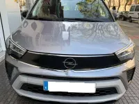 Usado Opel Crossland Elegance 110 CV (80 kW) 2024 Gris SUV
