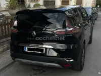 Usado Renault Espace Zen 130 CV (95 kW) 2018 Negro Monovolumen