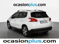 Usado Peugeot 2008 Allure 115 CV (84 kW) 2015 Blanco SUV