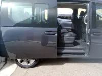 Usado Hyundai Staria 177 CV (130 kW) 2023 Negro Monovolumen
