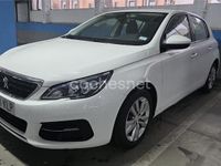 Usado Peugeot 308 Access 100 CV (73 kW) 2018 Blanco Berlina