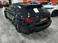 Usado Audi RS6 600 CV (441 kW) 2020 Negro Familiar
