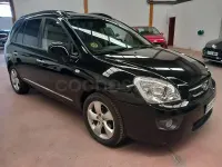 Usado Kia Carens 140 CV (102 kW) 2007 Negro Monovolumen