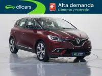 Usado Renault Scenic E-Tech Zen 110 CV (80 kW) 2018 Rojo Monovolumen