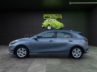 Usado Kia Ceed 100 CV (73 kW) 2022 Gris / plata Utilitario
