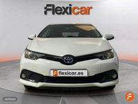 Usado Toyota Auris Hybrid Edition 136 CV (100 kW) 2018 Blanco Berlina
