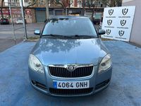 Usado Skoda Fabia 60 CV (44 kW) 2009 Azul Berlina