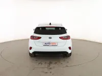 Usado Kia Ceed Launch Edition 120 CV (88 kW) 2018 Blanco Utilitario