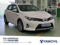 Usado Toyota Auris Hybrid Active 136 CV (100 kW) 2015 Blanco Utilitario