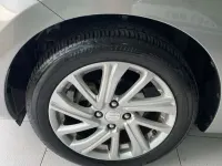 Usado Suzuki Swift 83 CV (61 kW) 2023 Gris Utilitario