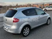 Usado Seat Altea Sport 105 CV (77 kW) 2005 Gris / plata Monovolumen