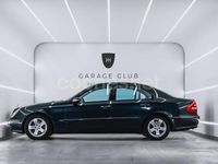 Usado Mercedes E320 Classic 224 CV (164 kW) 2003 Azul Berlina