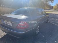 Usado Mercedes E280 Avantgarde 190 CV (139 kW) 2005 Gris / plata Berlina