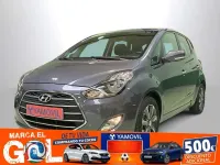 Usado Hyundai ix20 126 CV (92 kW) 2017 Gris Utilitario