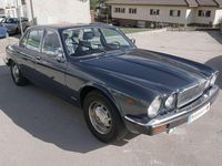 Usado Jaguar XJ12 Sovereign 290 CV (213 kW) 1985 Azul Berlina