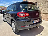 Usado VW Tiguan 140 CV (102 kW) 2008 Negro SUV