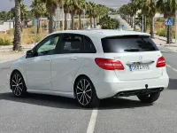 Usado Mercedes B180 109 CV (80 kW) 2015 Blanco Utilitario
