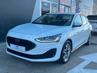 Usado Ford Focus Trend 120 CV (88 kW) 2022 Blanco Berlina