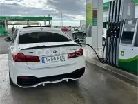 Usado BMW M550 Comfort Edition 462 CV (339 kW) 2017 Blanco Berlina