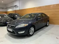 Usado Ford Mondeo Trend 140 CV (102 kW) 2009 Azul Berlina