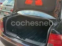 Usado VW Passat Trendline 130 CV (95 kW) 2000 Negro Familiar