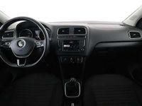 Usado VW Polo Advance 91 CV (66 kW) 2016 Azul Berlina
