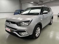 Usado Ssangyong (KGM) XLV Limited 116 CV (85 kW) 2017 Plateado SUV