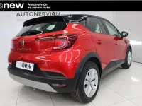 Usado Renault Captur Intens 160 CV (117 kW) 2022 Rojo SUV