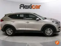 Usado Hyundai Tucson 116 CV (85 kW) 2018 Gris SUV