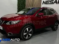 Usado Nissan Qashqai N-Connecta 116 CV (85 kW) 2017 Rojo SUV