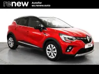 Usado Renault Captur Zen 159 CV (116 kW) 2021 Rojo SUV