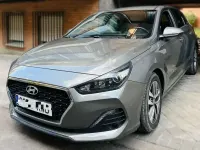 Usado Hyundai i30 120 CV (88 kW) 2019 Gris Familiar