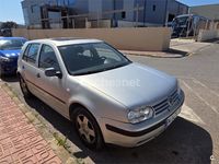 Usado VW Golf IV Highline 100 CV (73 kW) 2000 Gris / plata Berlina