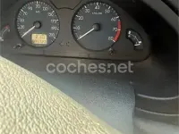 Usado Citroën Saxo 60 CV (44 kW) 2002 Amarillo Utilitario