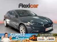 Usado Seat Leon Style 116 CV (85 kW) 2025 Gris Berlina