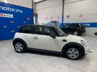 Usado Mini Cooper D 110 CV (80 kW) 2008 Blanco Utilitario