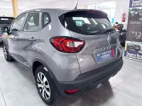 Usado Renault Captur LIMITED 90 CV (66 kW) 2019 Gris / plata SUV