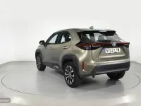Usado Toyota Yaris Cross Active 116 CV (85 kW) 2022 Bronce SUV