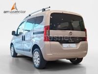 Usado Fiat Qubo Lounge 77 CV (56 kW) 2019 Gris / plata Monovolumen