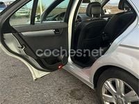 Usado Mercedes C180 156 CV (114 kW) 2009 Gris / plata Berlina