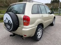 Usado Toyota RAV4 Sol 150 CV (110 kW) 2002 Beige SUV