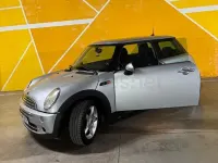 Usado Mini ONE 90 CV (66 kW) 2006 Gris / plata Utilitario
