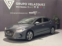 Usado Hyundai Elantra 128 CV (94 kW) 2018 Gris Utilitario