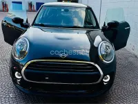 Usado Mini ONE 102 CV (75 kW) 2020 Negro Utilitario