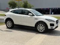 Usado Jaguar E-Pace S 150 CV (110 kW) 2019 Blanco SUV