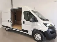 Usado Peugeot Boxer 120 CV (88 kW) 2022 Blanco Van
