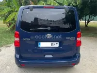 Usado Toyota Proace Verso 150 CV (110 kW) 2017 Azul Familiar