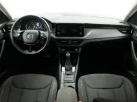 Usado Skoda Scala Ambition 110 CV (80 kW) 2021 Gris Utilitario