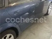 Usado Audi A4 150 CV (110 kW) 2001 Azul Berlina